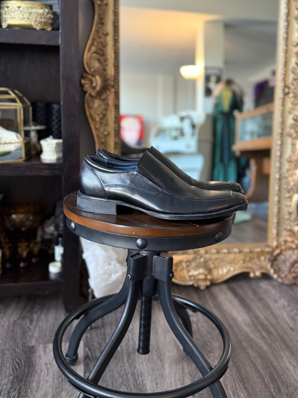 Steve Madden Black Slip-On Leather Loafers